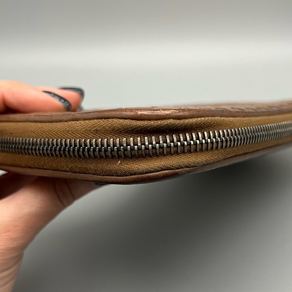 Bottega Veneta Intrecciato Zip Around Wallet, Camel Brown - Picture 5 of 9